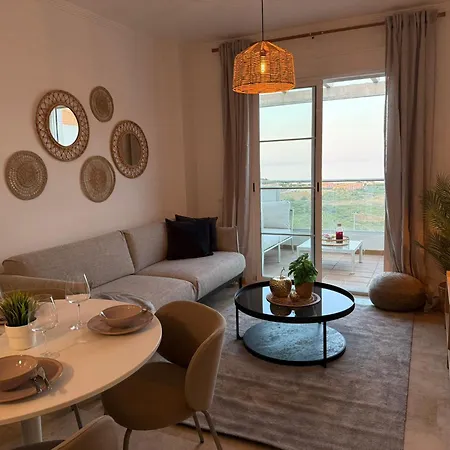 Modern 4-kamerappartment Met Zee- & Bergzicht Appartement *